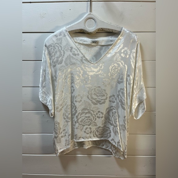 ❣️LINE@MODA Top - white-Size L - Picture 7 of 7